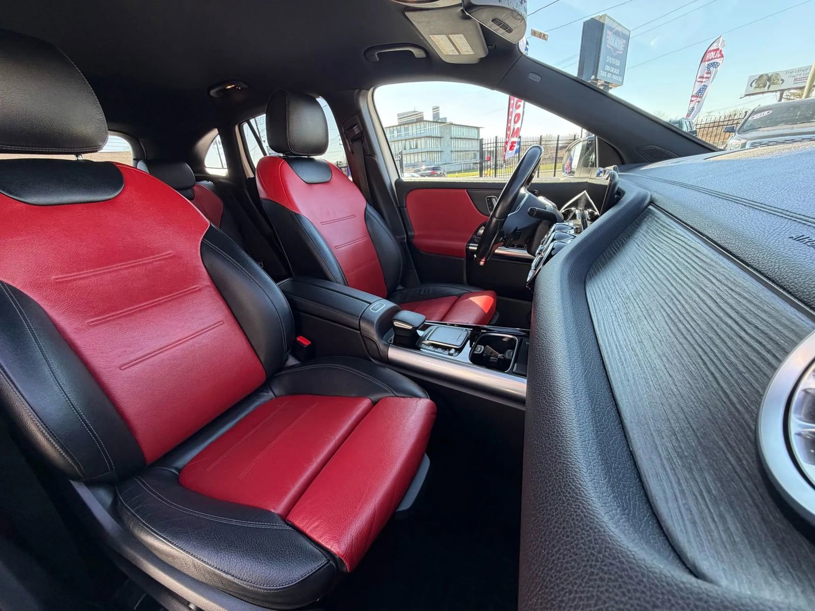 Used 2023 Mercedes-Benz GLA 250 4MATIC image 57