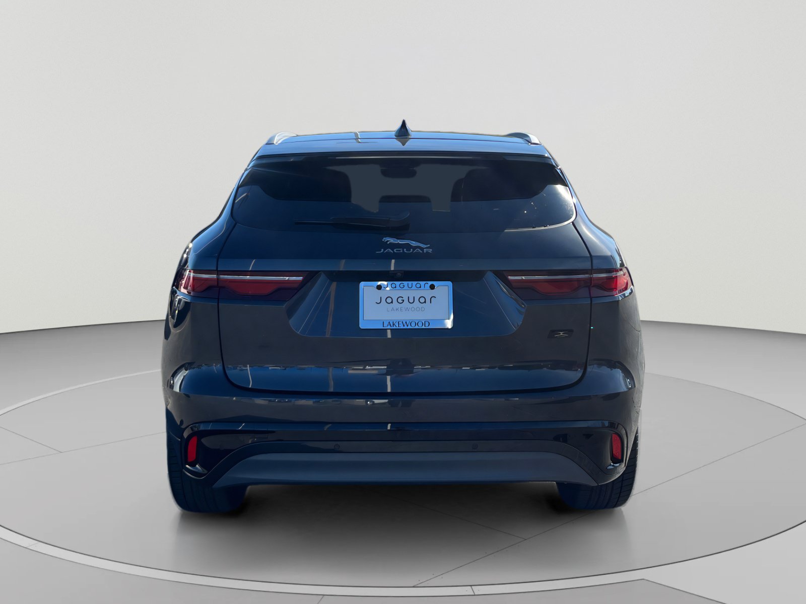 New 2026 Jaguar F-PACE R-Dynamic S AWD/4WD image 4