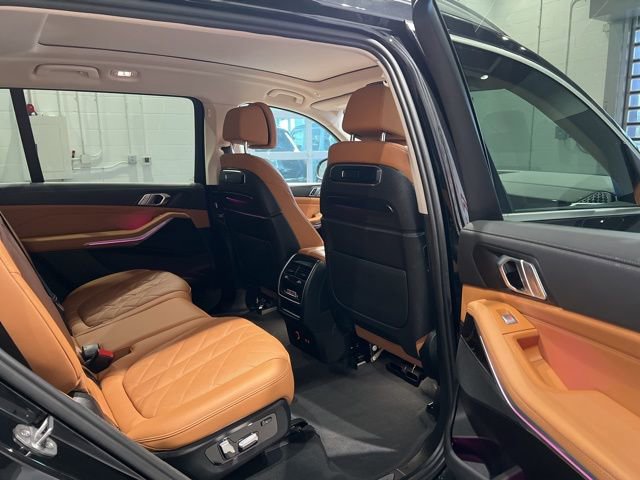 Used 2023 BMW X7 xDrive40i image 47