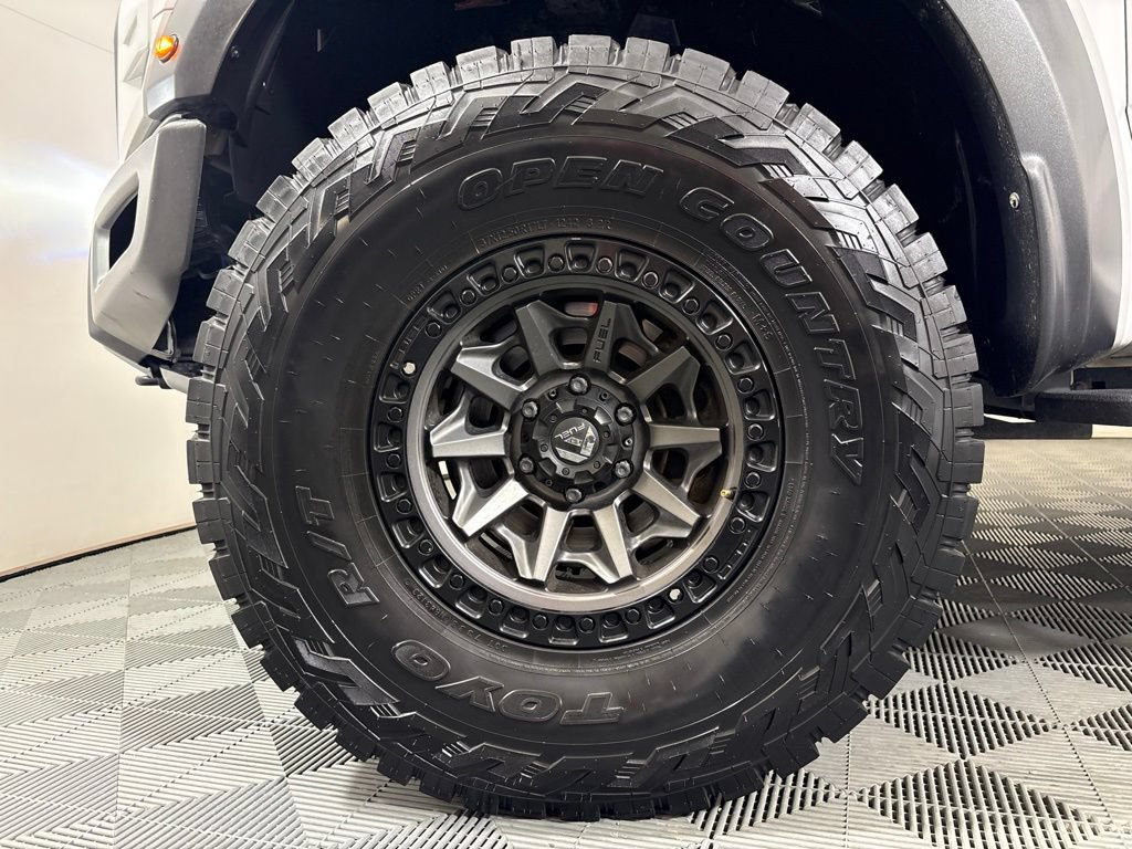 Used 2018 Ford F150 Raptor w/ Equipment Group 802A Luxury AWD/4WD image 8