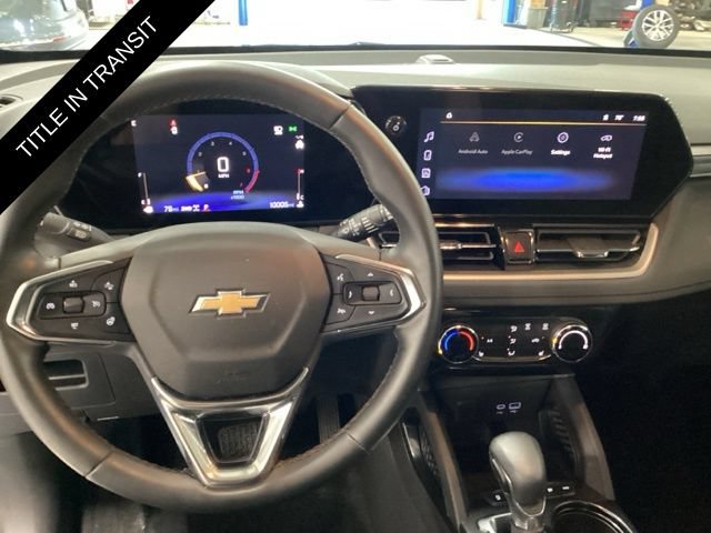 Used 2025 Chevrolet TrailBlazer LT w/ LT Cold Weather Package AWD/4WD image 6