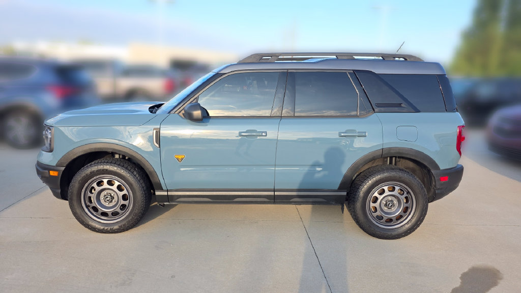 Used 2021 Ford Bronco Sport Badlands w/ Badlands Package AWD/4WD image 2