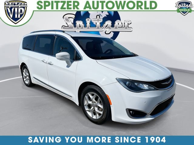 Used 2019 Chrysler Pacifica Touring-L Plus image 1
