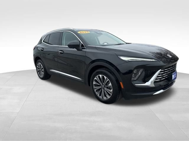 Used 2025 Buick Envision Preferred image 10