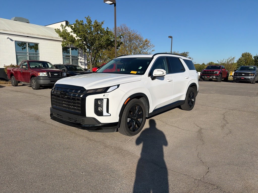 Used 2024 Hyundai Palisade XRT image 1