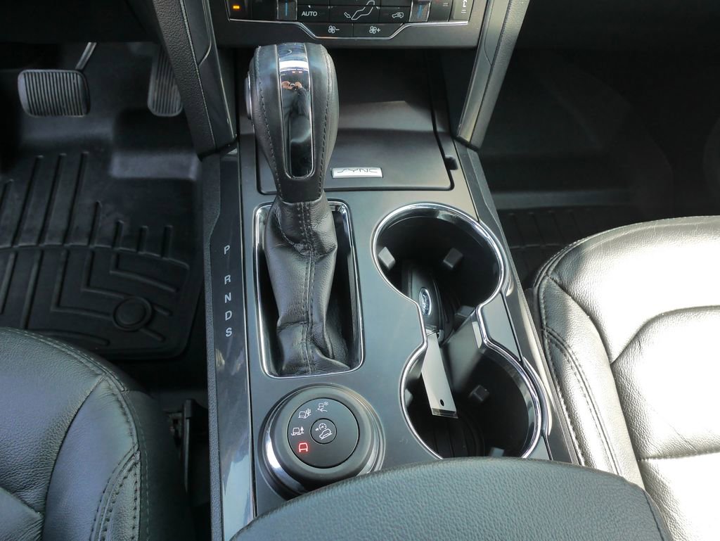 Used 2018 Ford Explorer XLT w/ Equipment Group 202A image 27