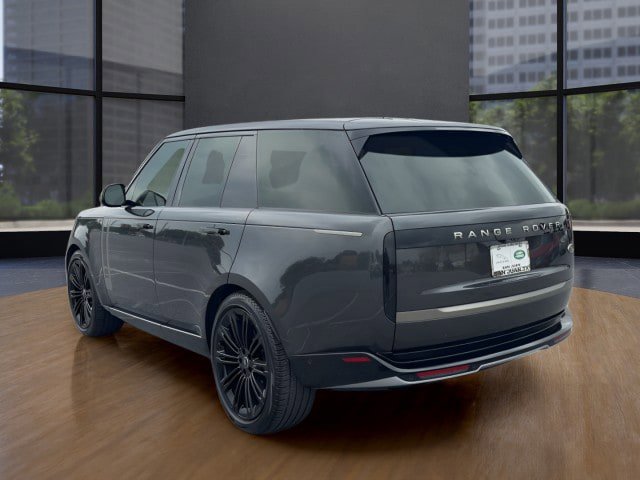 Used 2023 Land Rover Range Rover SE AWD/4WD image 7