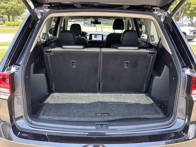 Used 2024 Volkswagen Atlas SE FWD image 8