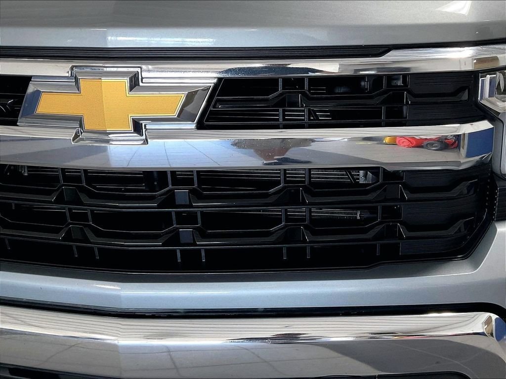 Used 2026 Chevrolet Silverado 1500 LT AWD/4WD image 32