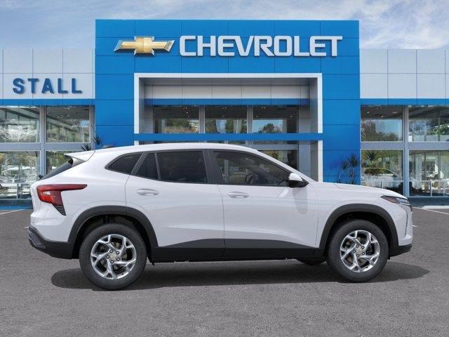 New 2026 Chevrolet Trax LS w/ LS Convenience Package FWD image 5