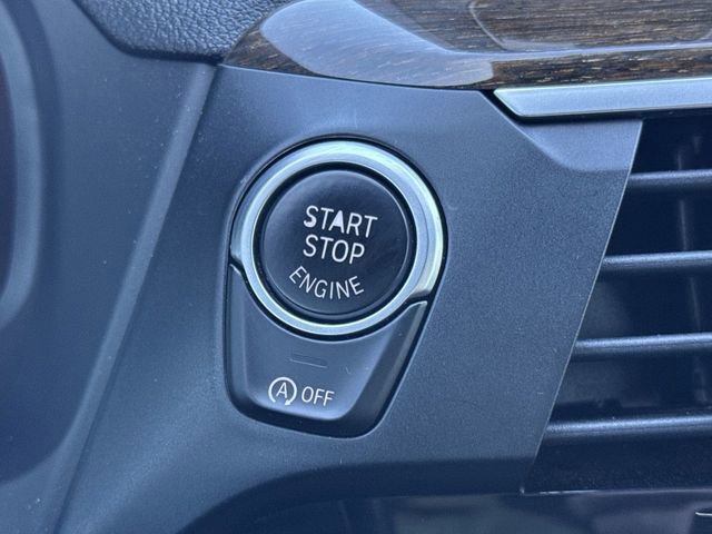 Used 2019 BMW X3 xDrive30i w/ Driving Assistance Package AWD/4WD image 19