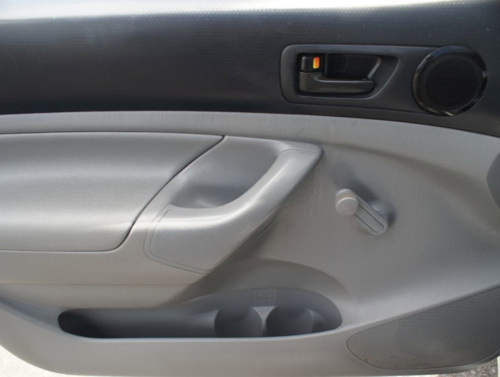 Used 2013 Toyota Tacoma 2WD Regular Cab image 17