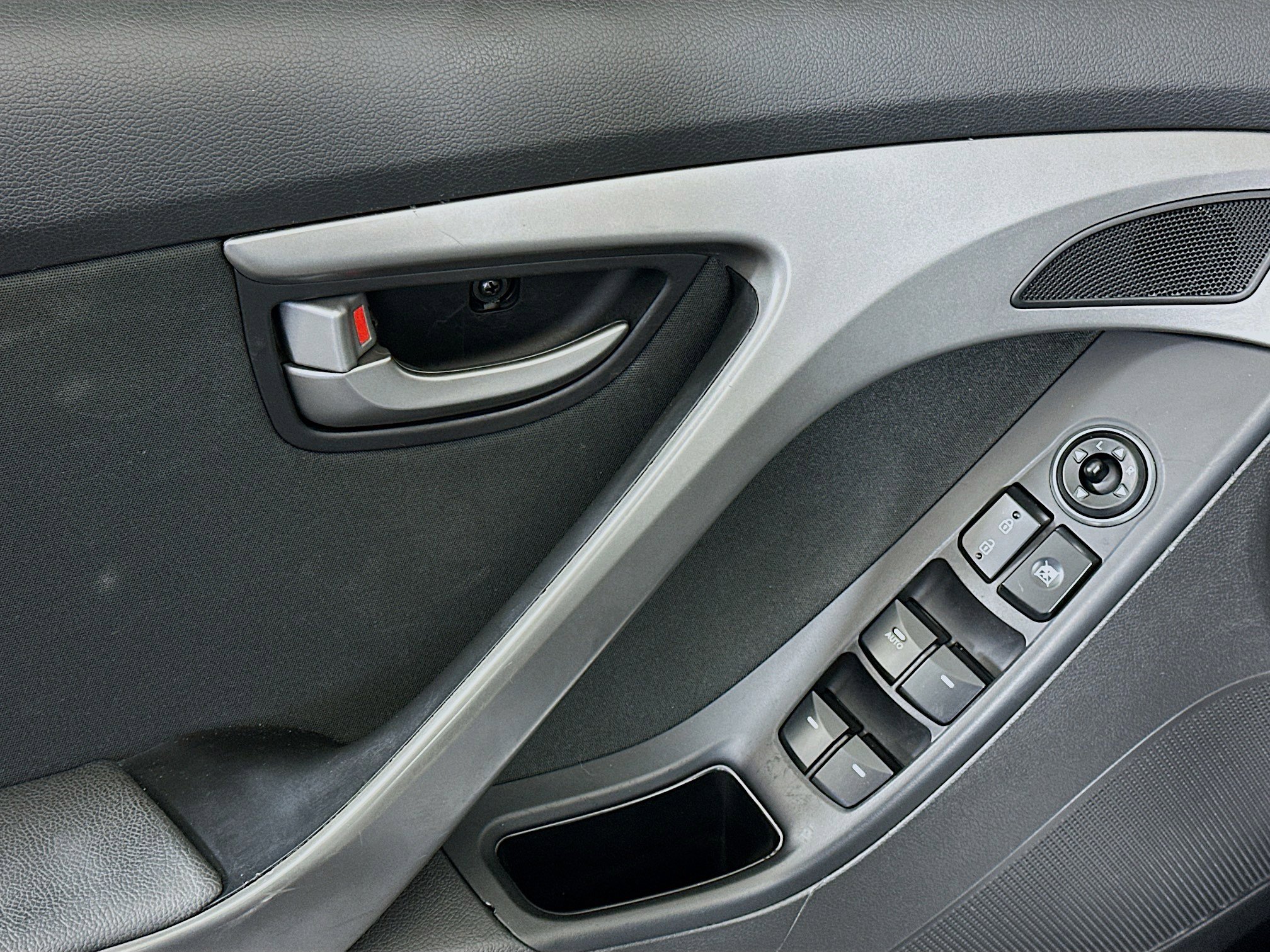 Used 2016 Hyundai Elantra Value Edition FWD image 15