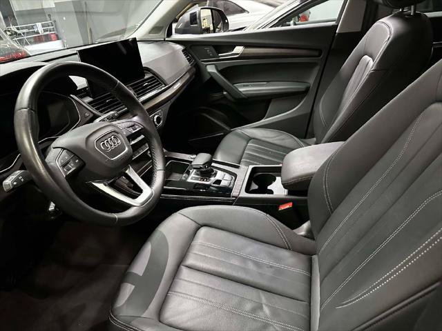 Used 2023 Audi Q5 2.0T Premium Plus w/ Premium Plus Package AWD/4WD image 14