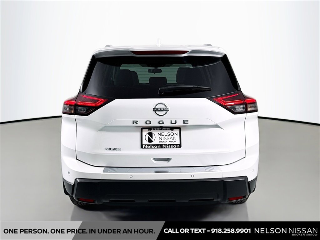 New 2026 Nissan Rogue SV w/ SV Premium Package image 6