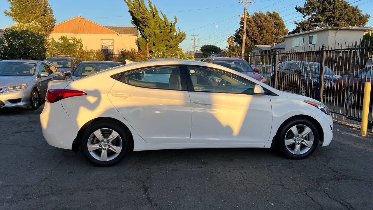 Used 2013 Hyundai Elantra GLS image 8