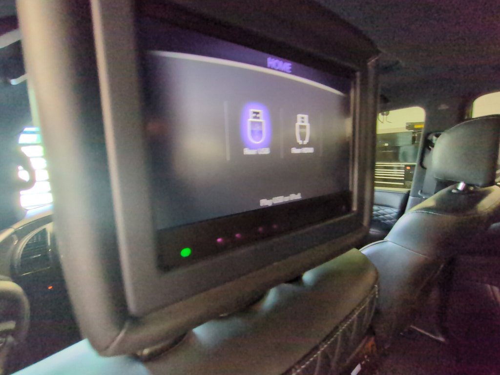 Used 2021 INFINITI QX80 Sensory w/ Cargo Package AWD/4WD image 22
