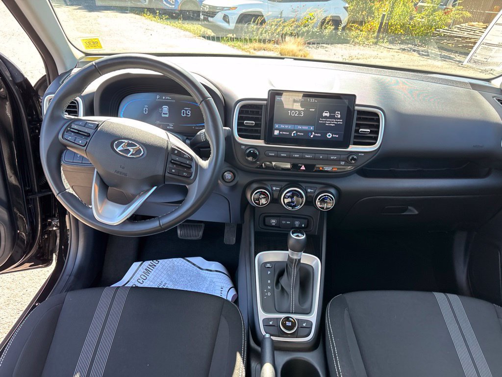 New 2026 Hyundai Venue SEL FWD image 16