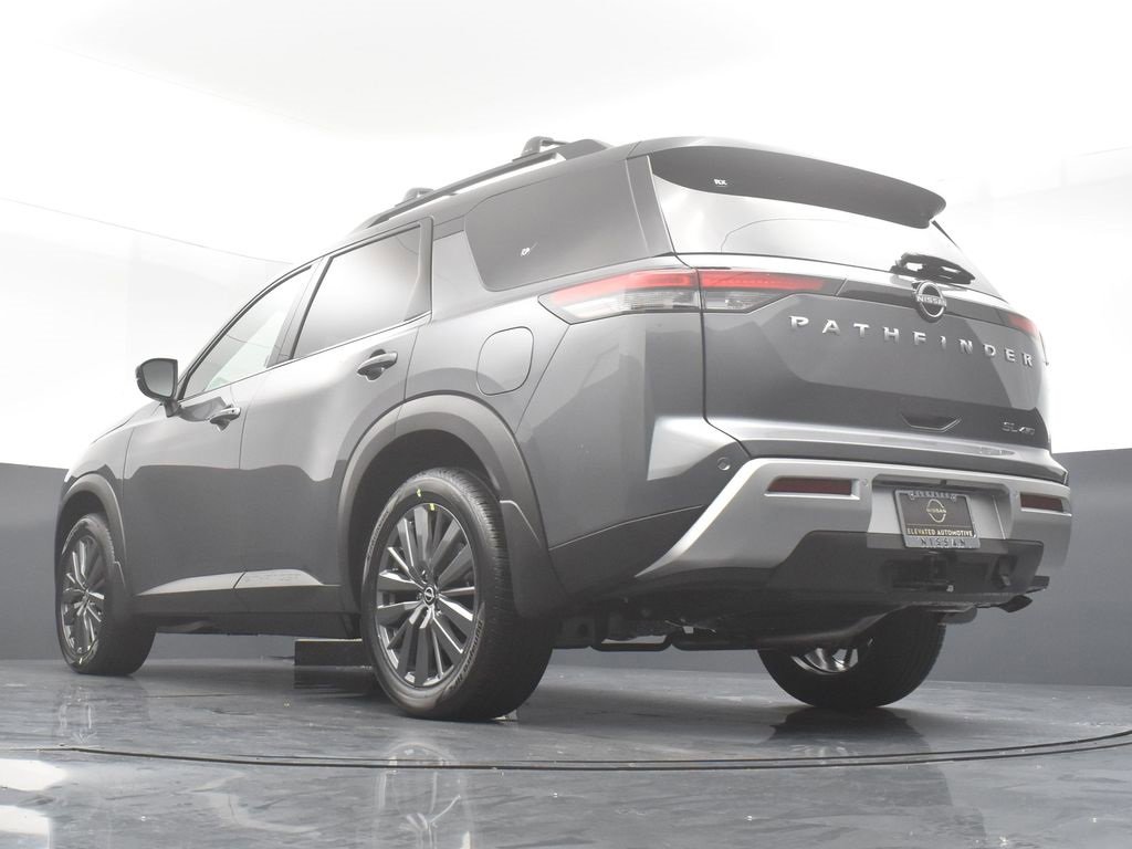 Certified 2025 Nissan Pathfinder SL w/ SL Premium Package image 29