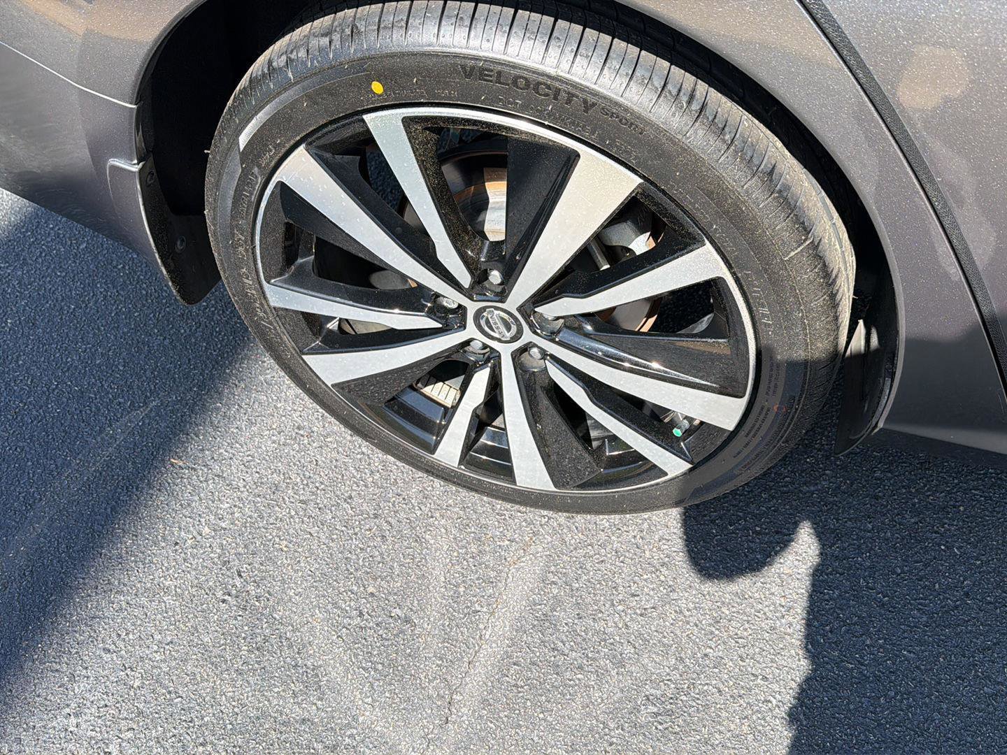 Used 2021 Nissan Altima 2.5 SR w/ SR Premium Package image 39