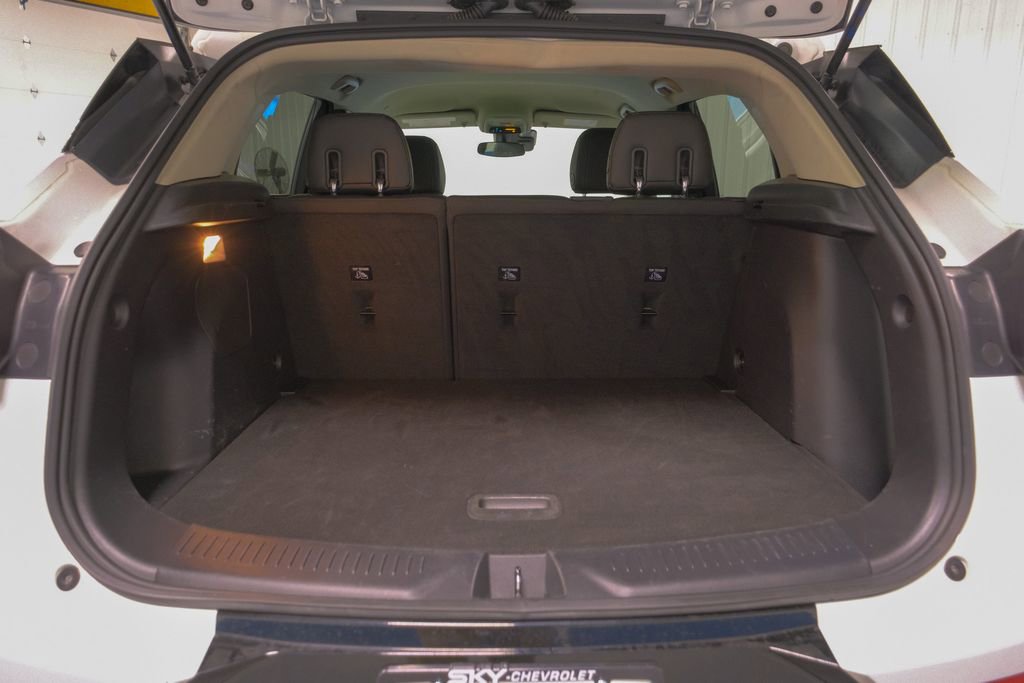 Used 2024 Buick Encore GX Sport Touring image 22