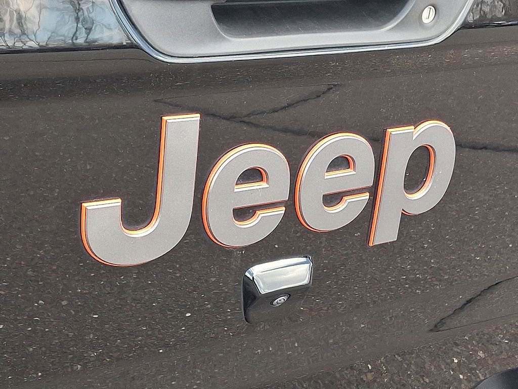 Used 2021 Jeep Gladiator Mojave image 30
