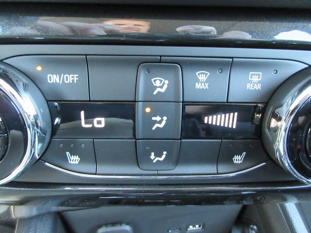 New 2026 Chevrolet TrailBlazer LT w/ Convenience Package FWD image 31