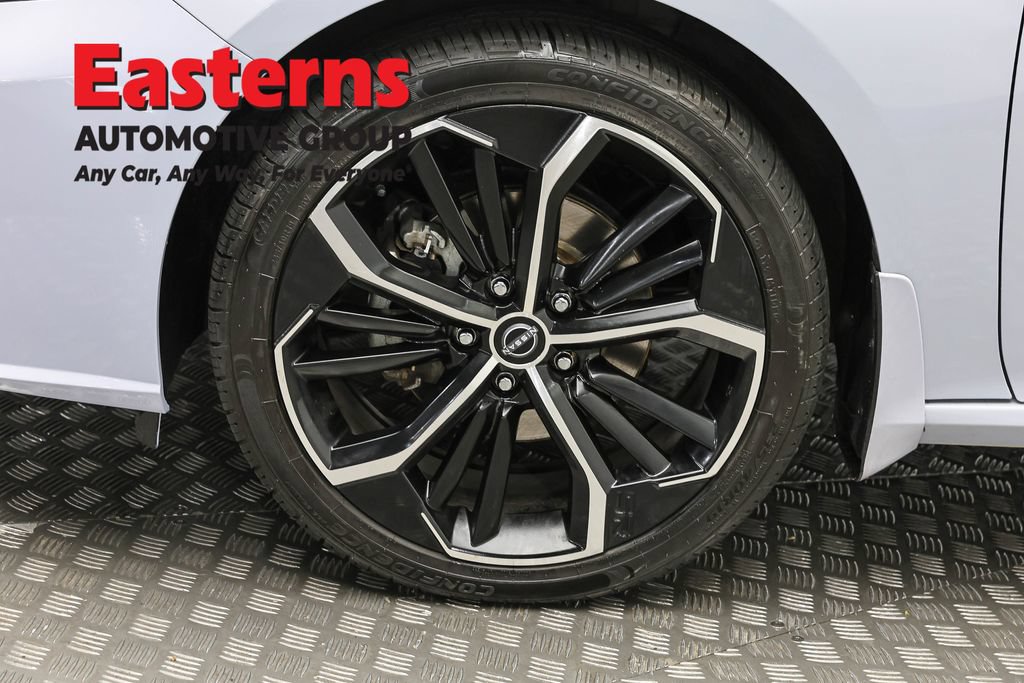 Used 2023 Nissan Altima 2.5 SR w/ SR Premium Package AWD/4WD image 32