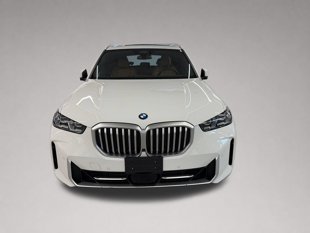 Used 2024 BMW X5 xDrive40i w/ Premium Package AWD/4WD image 9