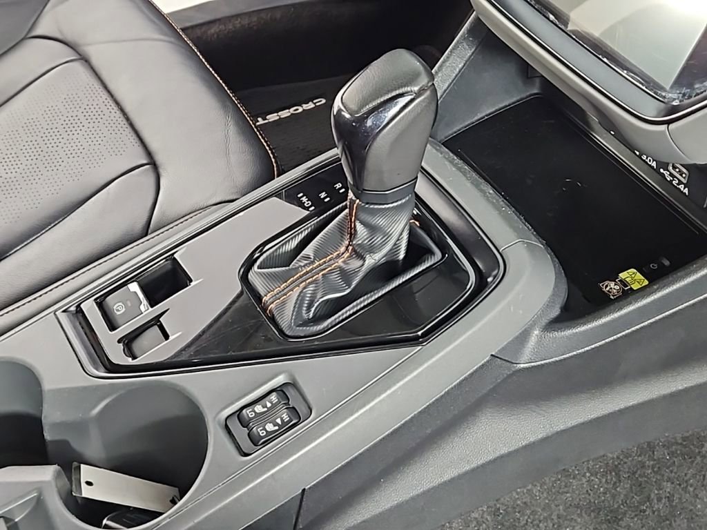 Certified 2024 Subaru Crosstrek 2.5i Limited w/ Crosstrek Mirror Package image 15