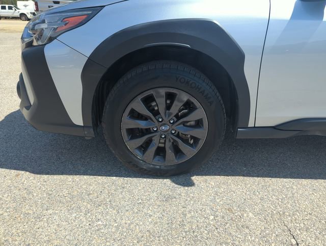 Used 2025 Subaru Outback Onyx Edition image 30