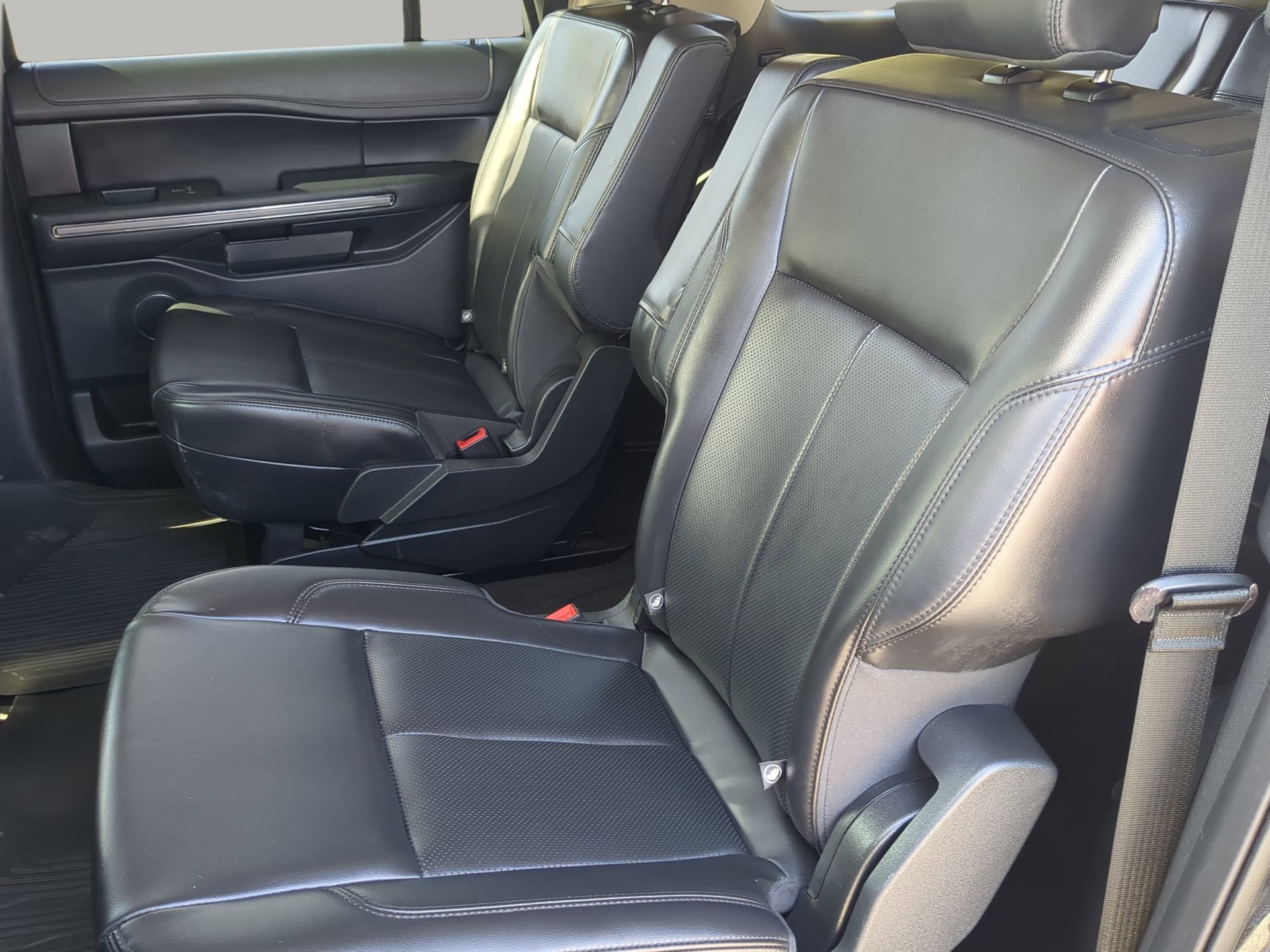 Certified 2022 Ford Expedition Max XLT image 41