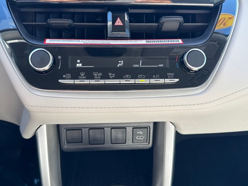 Used 2024 Toyota Corolla Cross L image 22