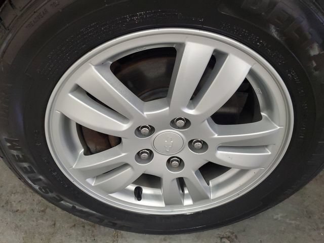 Used 2014 Chevrolet Sonic LT w/ LT Promotional Package FWD image 28