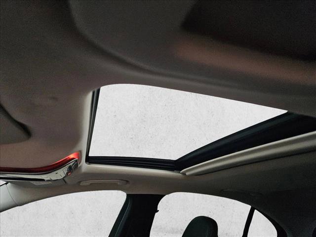 Used 2022 Mercedes-Benz C 300 Sedan image 16