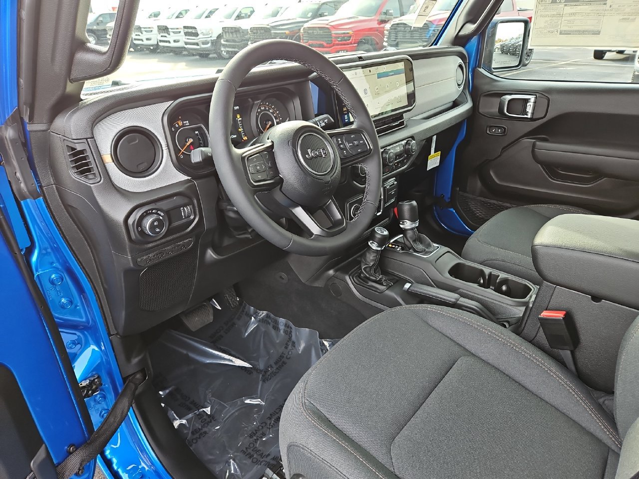 New 2026 Jeep Gladiator Sport AWD/4WD image 17