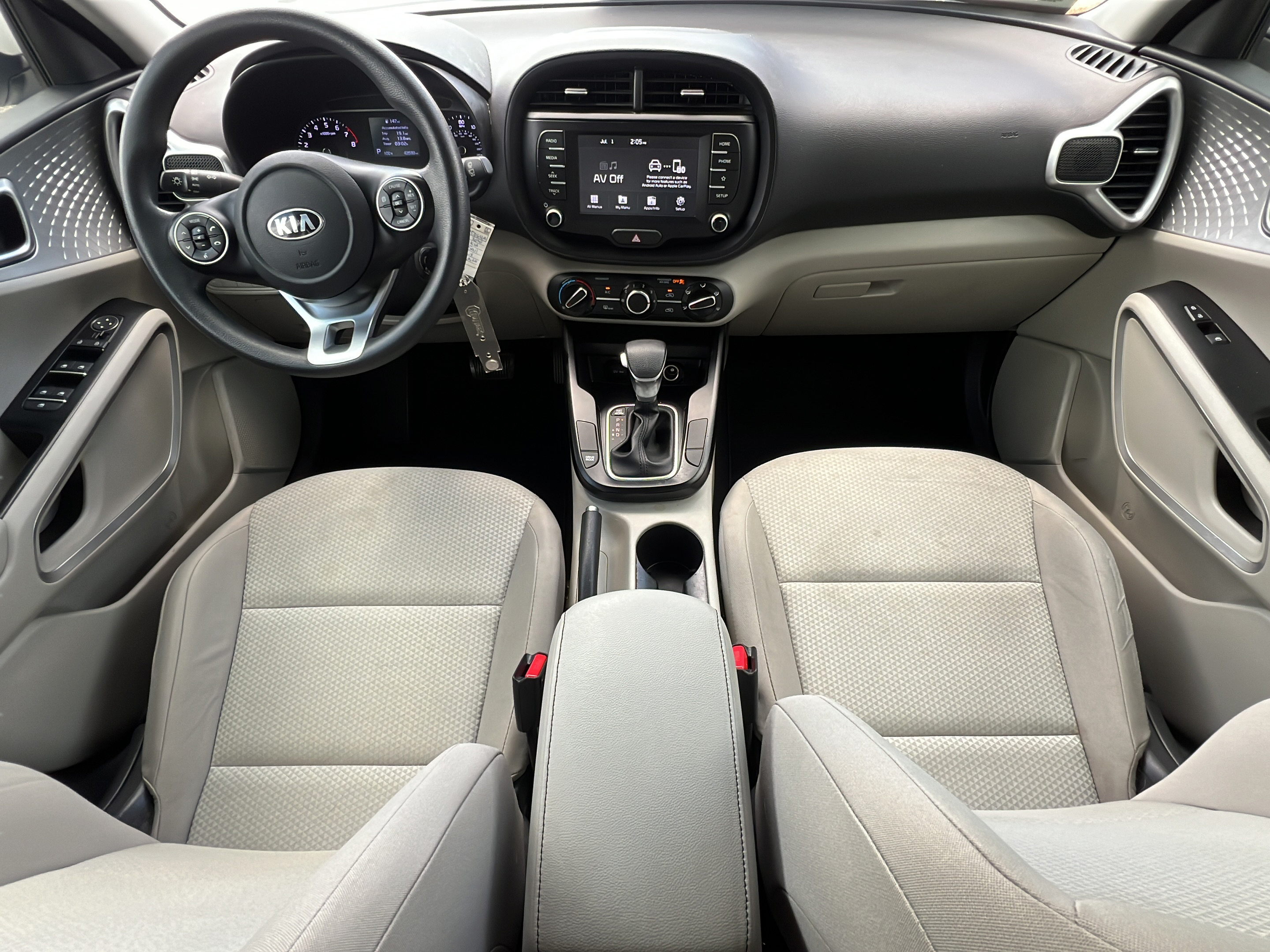 Used 2020 Kia Soul LX FWD image 14