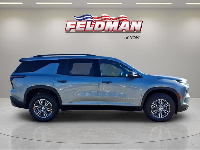 Used 2026 Chevrolet Traverse LT w/ Driver Confidence Package AWD/4WD image 7
