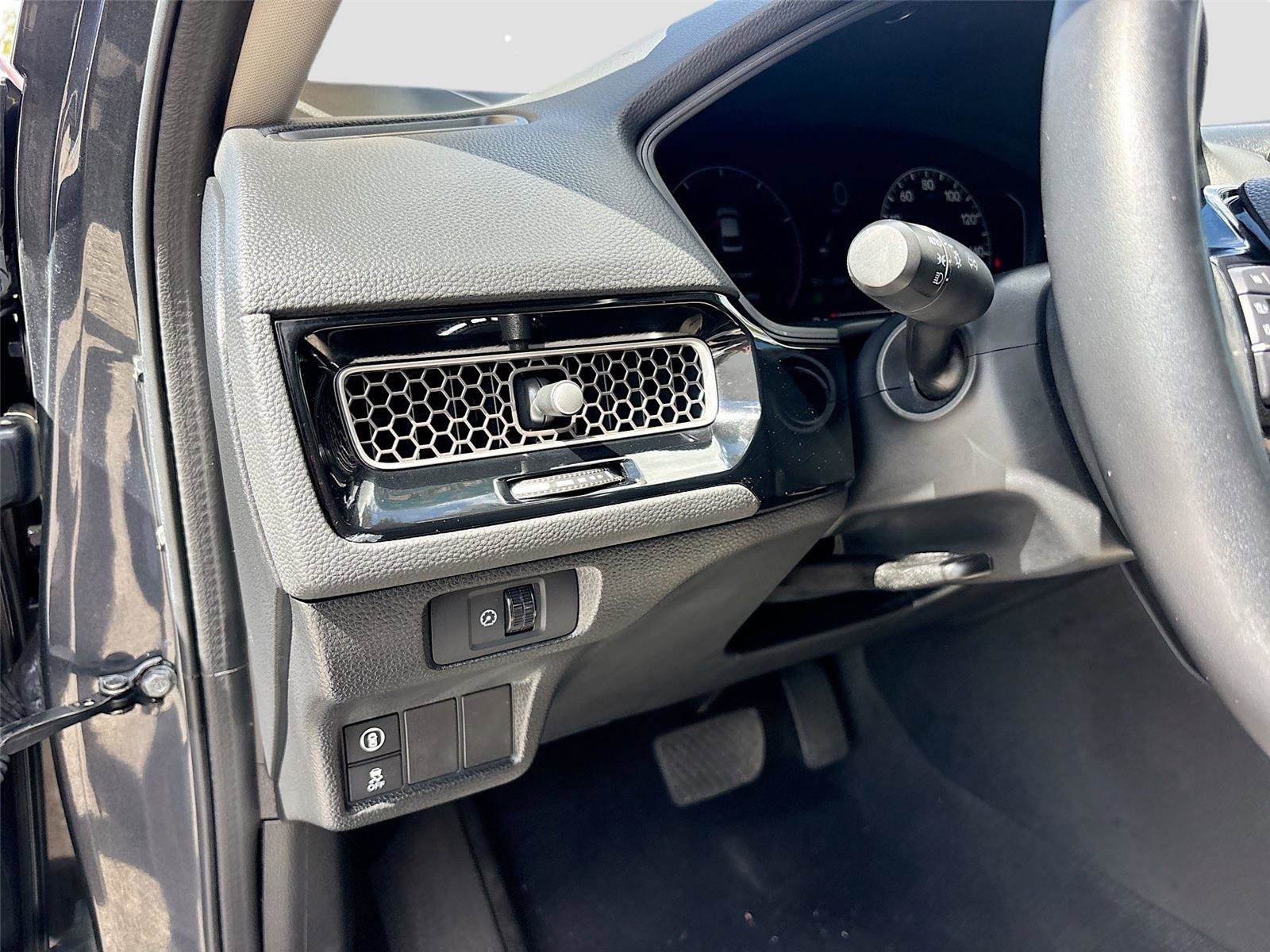 Certified 2023 Honda Civic EX image 11