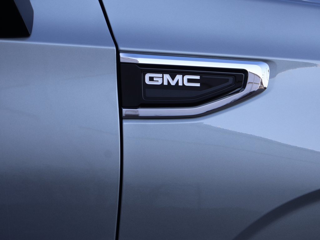 Certified 2024 GMC Yukon XL SLE w/ Gmc Pro Safety Plus Package image 11