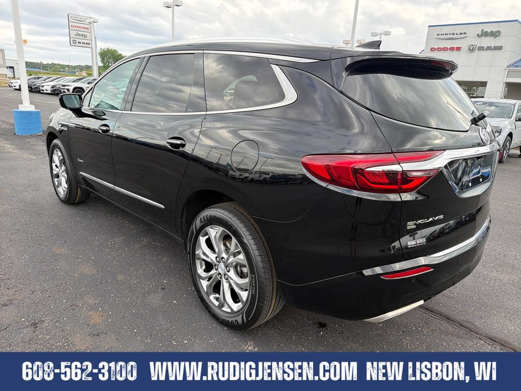Used 2021 Buick Enclave Avenir w/ Avenir Technology Package AWD/4WD image 3
