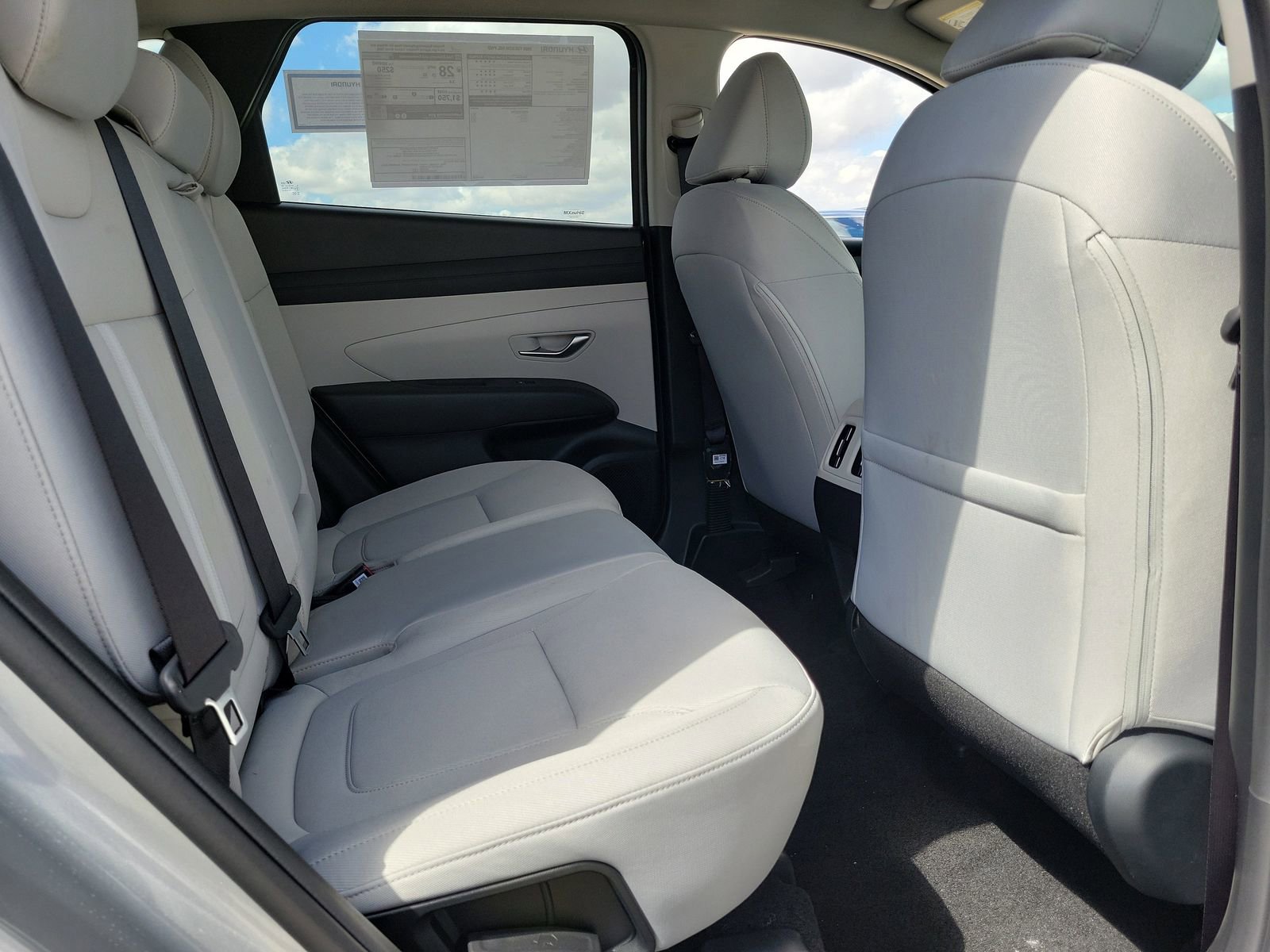 New 2026 Hyundai Tucson SEL image 18