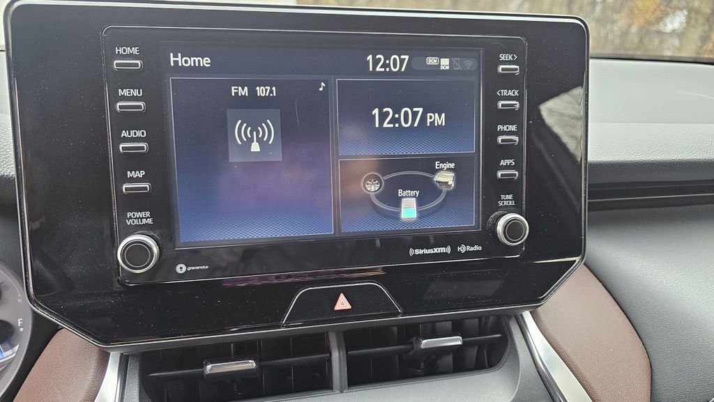 Used 2021 Toyota Venza XLE image 20