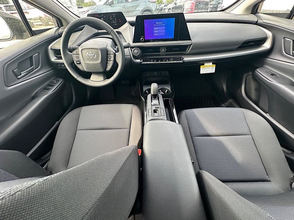 New 2027 Toyota Prius LE FWD image 13