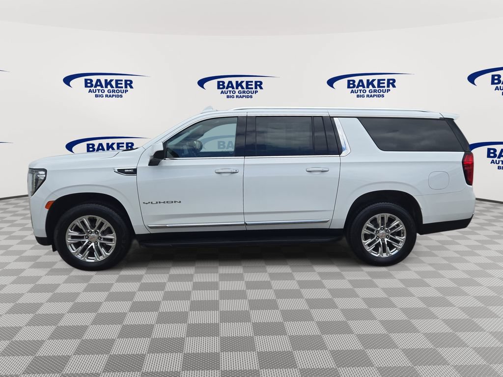 Used 2023 GMC Yukon XL SLT AWD/4WD image 6