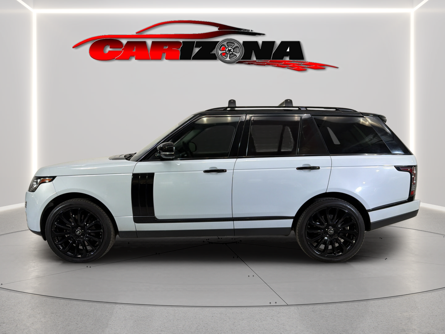 Used 2017 Land Rover Range Rover Supercharged AWD/4WD image 11