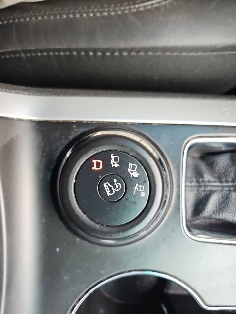 Used 2015 Ford Explorer XLT w/ Equipment Group 202B image 45