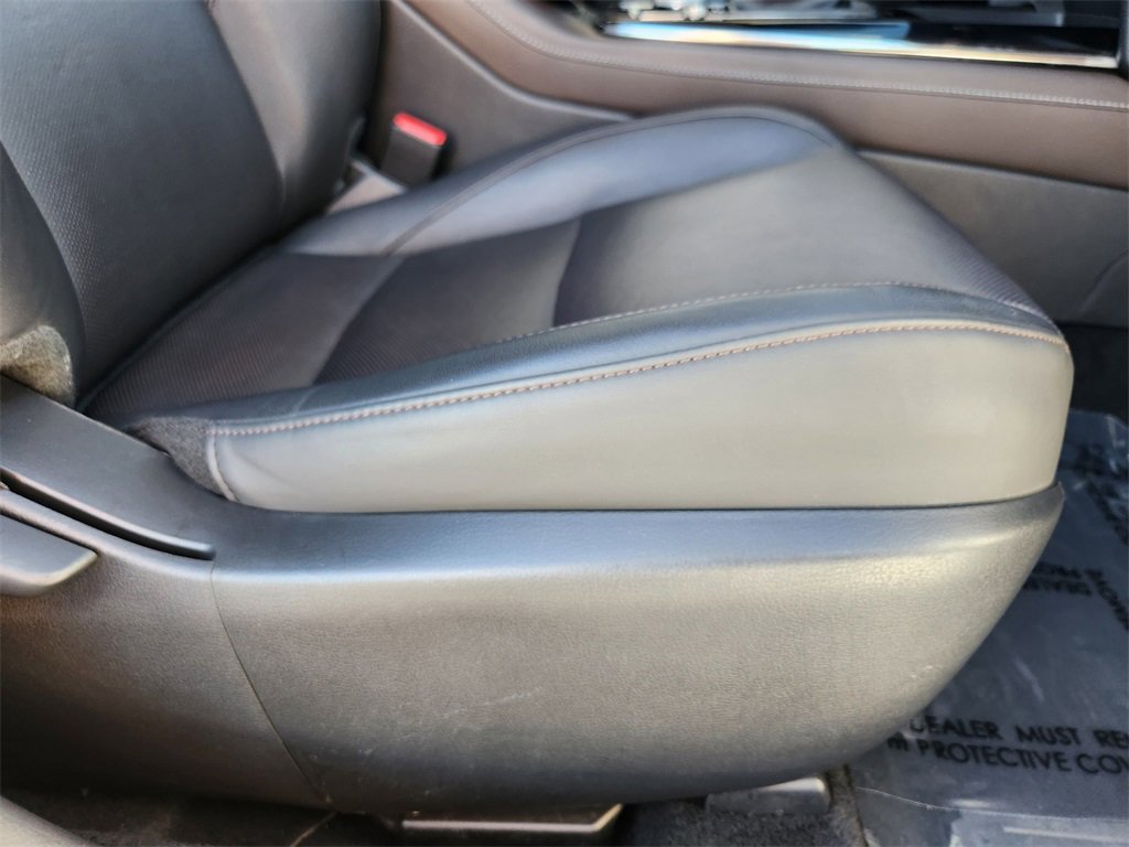 Used 2022 MAZDA CX-30 AWD 2.5 S w/ Premium Package image 19