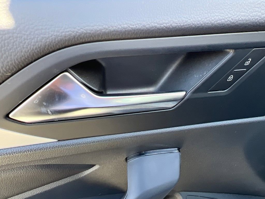 New 2025 Volkswagen Jetta Sport image 30