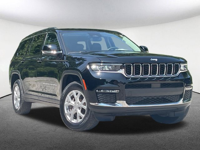 Used 2023 Jeep Grand Cherokee L Limited AWD/4WD image 2